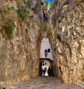 Tunel de entrada al pueblo