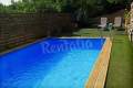 Piscina y jacuzzi en jardin inferior